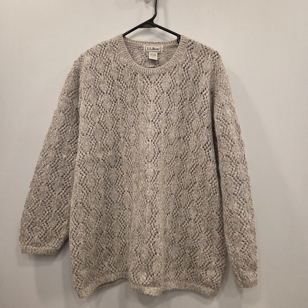L.L. Bean Cream Cable Knit Sweater - Women's Cozy Crewneck